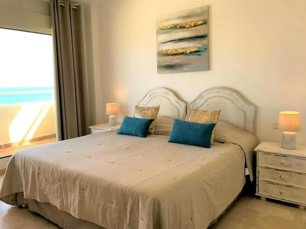 Penthouse Bermuda Beach 2 Estepona Holiday home
