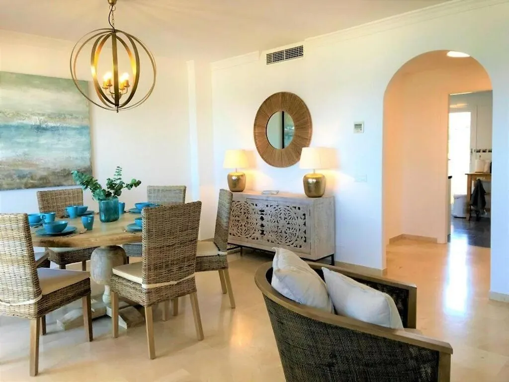 Penthouse Bermuda Beach 2 Estepona 0*,