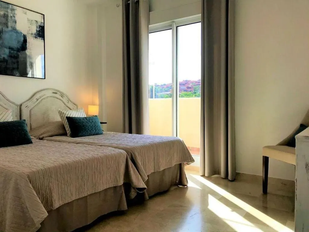 Penthouse Bermuda Beach 2 Estepona Holiday home
